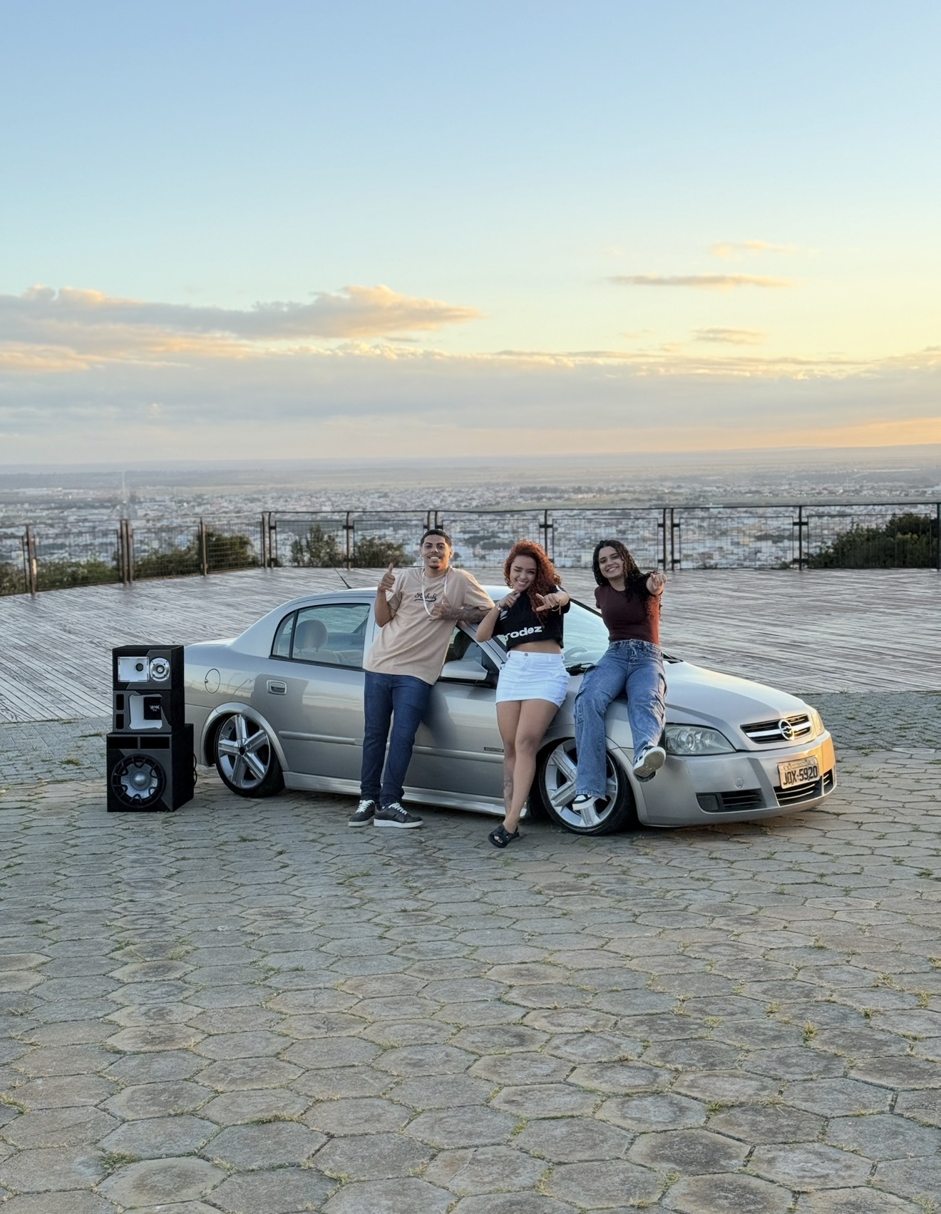 Astra 2.0 + Suspensão Ar + Som | Conquista Premiações 